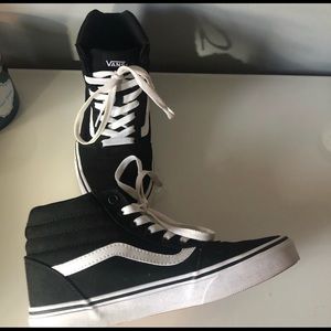 Vans ward High Top 7.5 Nearly New